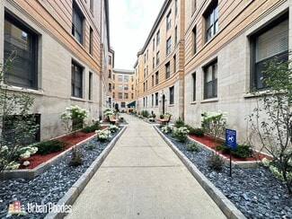 442 W Belden Ave Unit A04C, Chicago, IL 60614
