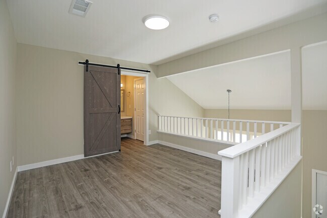 West End Lofts, Greensboro, NC 27407 - photo 5