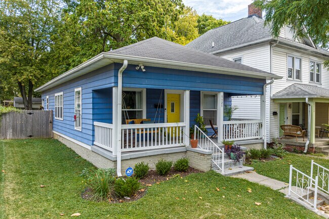 Windsor Park is home to single story houses as well, like this shotgun-style home.