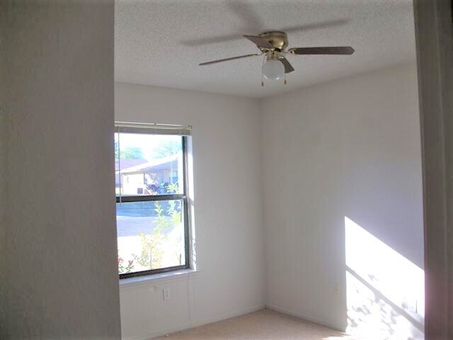 306 Horseshoe Dr unit A, Copperas Cove, TX 76522 - photo 6