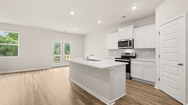 620 Lobelia Way, Locust Grove, GA 30248 - photo 3