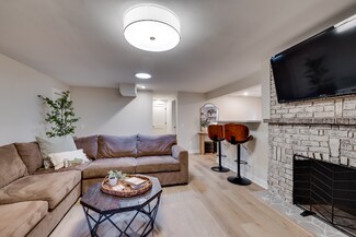 5021 Beacon Hill Rd Unit 2, Minnetonka, MN 55345