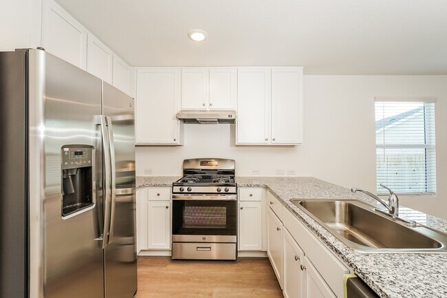 13710 Haystack Ridge, San Antonio, TX 78252 - photo 7