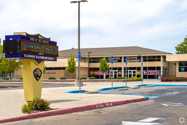 Students in the central area of Clovis may attend Clovis Elementary School.