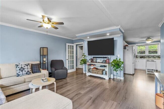 45-47 Clym St unit 45 Clym Street, Providence, RI 02908 - photo 4