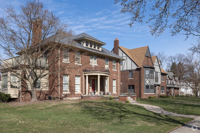 Residents of Palmer Woods work together to restore and protect the historic homes.