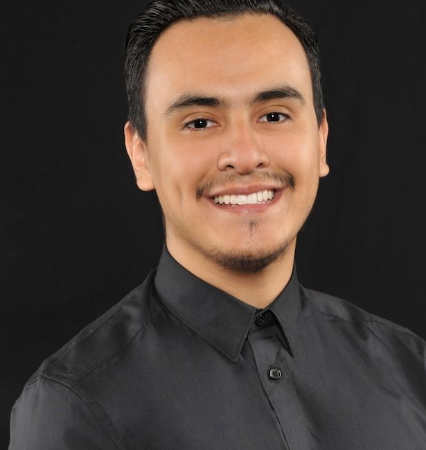 Agent Photo