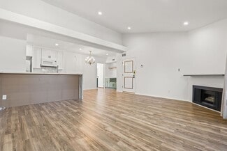 5500 Lindley Ave, Los Angeles, CA 91316