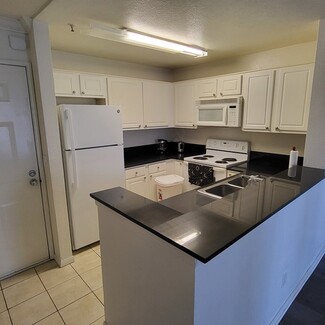 3520 Lebon Dr, San Diego, CA 92122