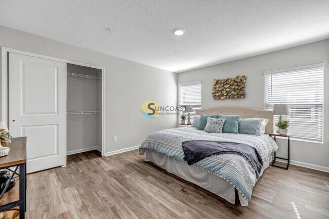 1522 Yelford Cir unit 202, Jacksonville, FL 32218 - photo 7