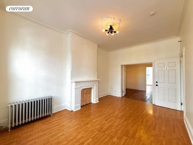 158 Weirfield St, Brooklyn, NY 11221 - photo 4