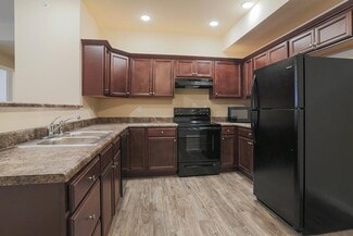 1819 Ridge Rd, Chatham, IL 62629