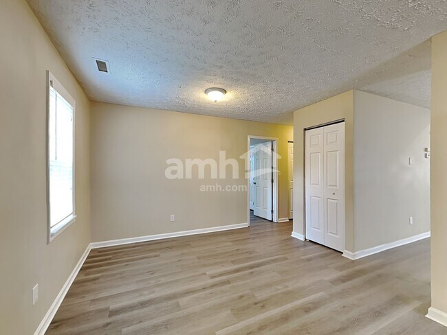 7019 Beaverwood Dr, Raleigh, NC 27616 - photo 4