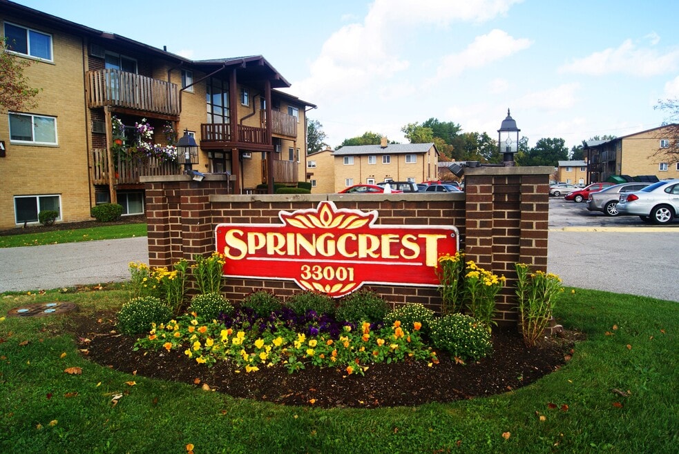 Springcrest Apartments, Willowick, OH 44095 - photo 1