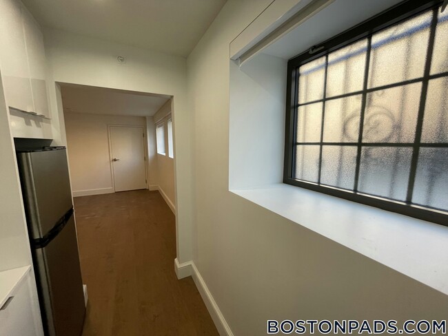 1200 Massachusetts Ave unit B3, Cambridge, MA 02138 - photo 6