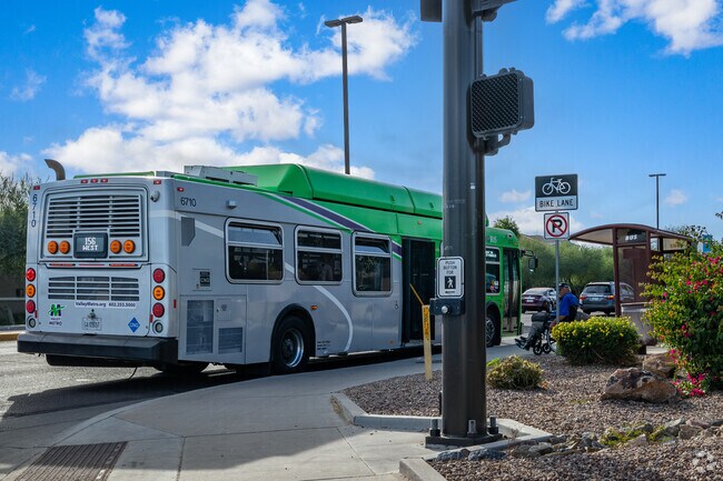 Gateway Ranch's public transportation connects residents with ease and efficiency.