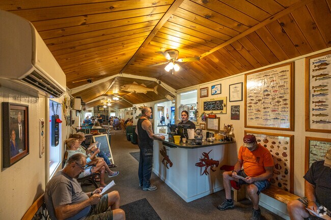 Angler's Resturant in Newport, ME is a local favorite for seafood in the Newport, ME area.