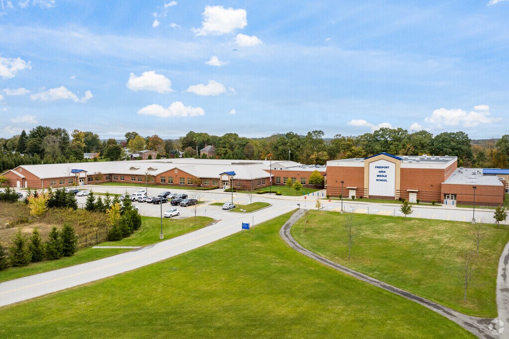 Freeport Area Middle Schools scored a B rating on Niche, perfect for your child's learning.