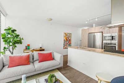 232 E Illinois St, Chicago, IL 60611 - photo 2