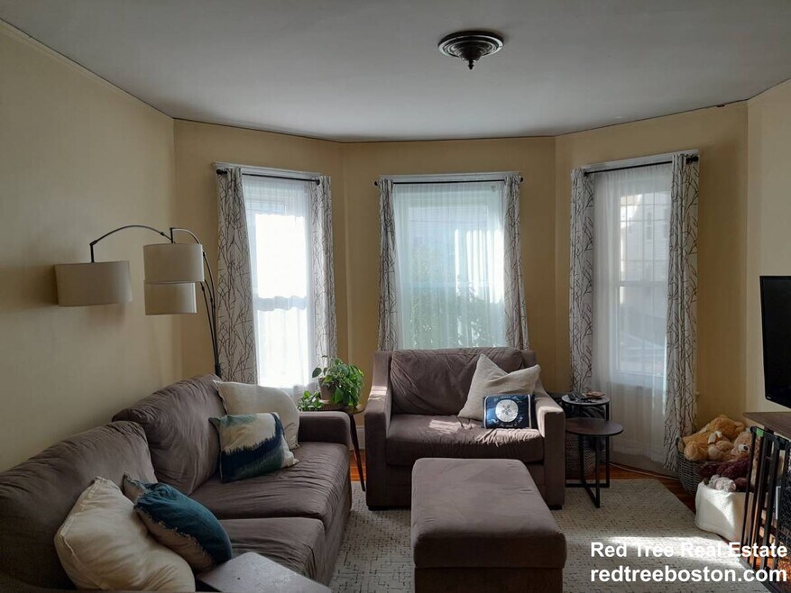 19 Edward t Sullivan Rd unit 1, Cambridge, MA 02138 - photo 1