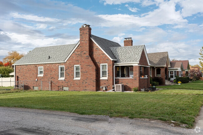 Brick traditional homes in Garfield Park offer a very organized appearance.