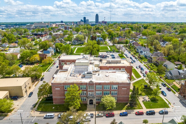 Elementary students on the east side of Cheatom Park attend Moulton Elementary.