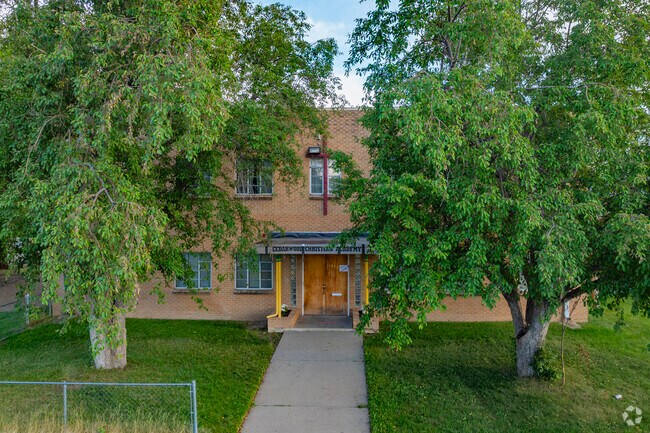 Cedar Wood Christian Academy, Private Elementary, Middle & High School, North Aurora, Aurora CO.