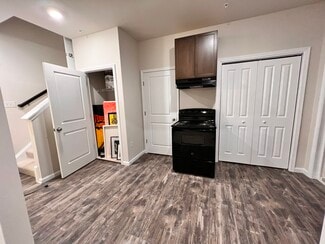 2067 Hinshaw Dr, Odenton, MD 21113