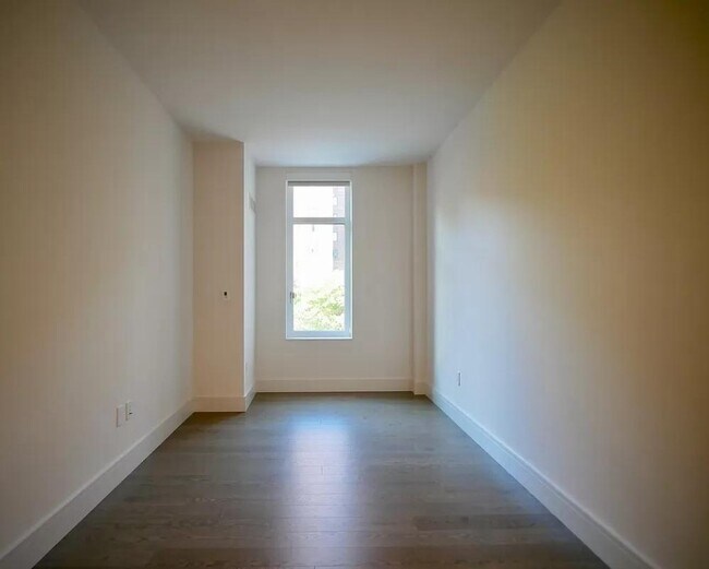 EVGB unit 511, New York, NY 10009 - photo 5