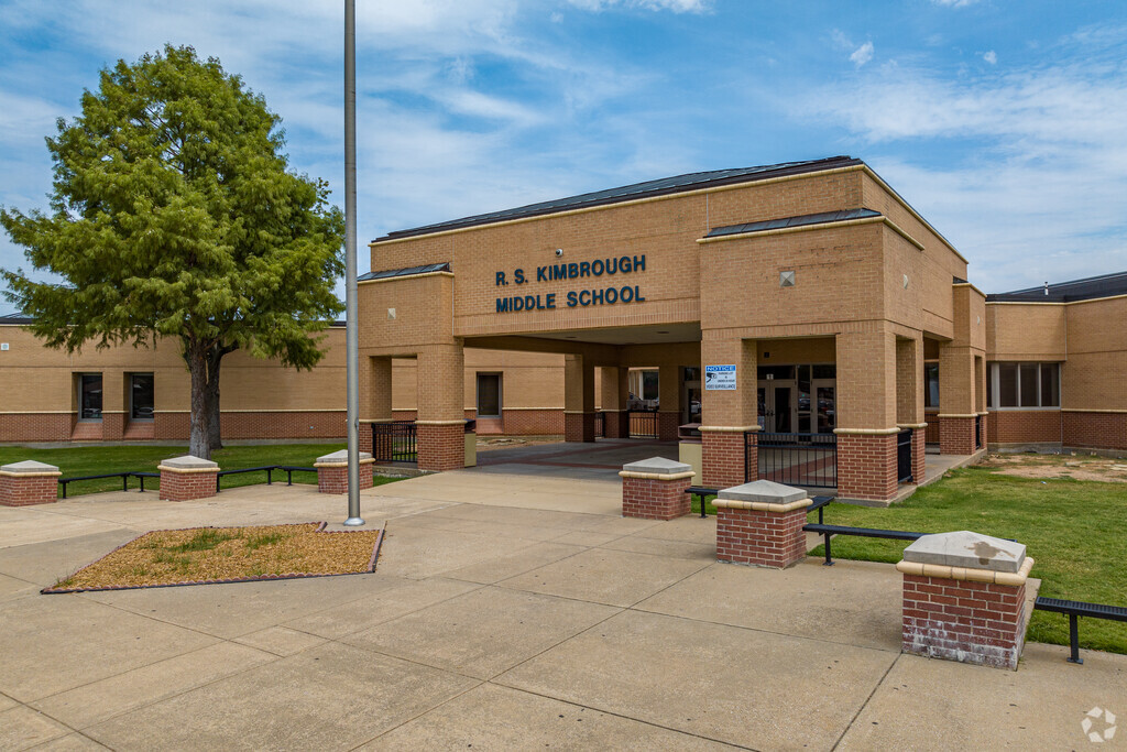 Kimbrough Middle School is part of the Mesquite Independent School District.