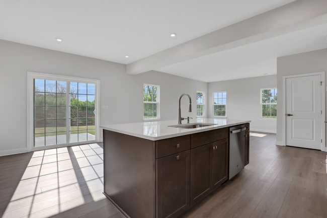 133 Asbury Cir, Calhoun, GA 30701 - photo 3