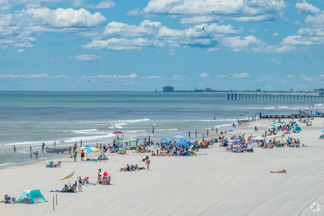 Enjoy those sunny summer days on the beach in Lower Chelsea.