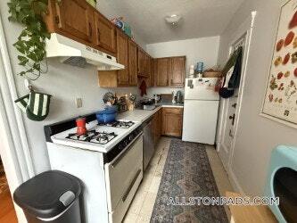 40 Chester St unit 10, Allston, MA 02134 - photo 5