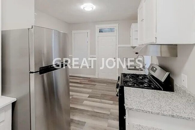 8626 Argyle Ave, Saint Louis, MO 63114 - photo 6