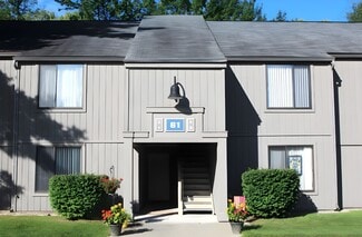 55 Woodlake Rd, Albany, NY 12203