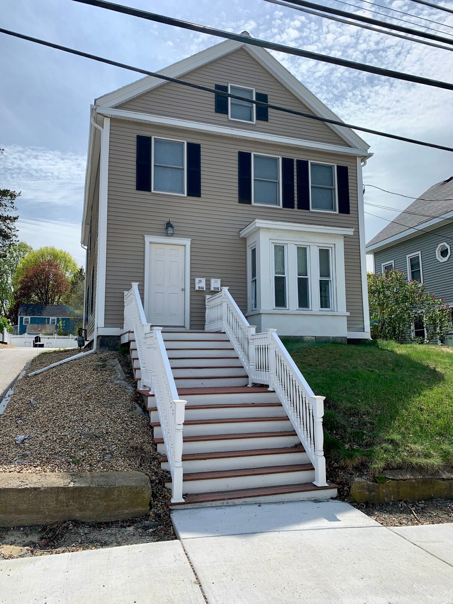 104 Elm St unit 104 Elm St. Unit A, Amesbury, MA 01913 - photo 1