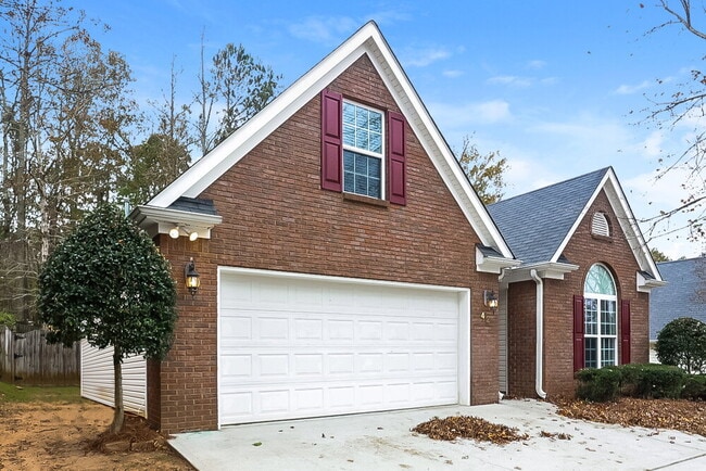 42 Kentucky Ave, Sharpsburg, GA 30277 - photo 4