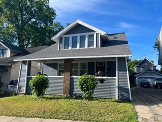 24 Corinne St SW Unit 2, Grand Rapids, MI 49507