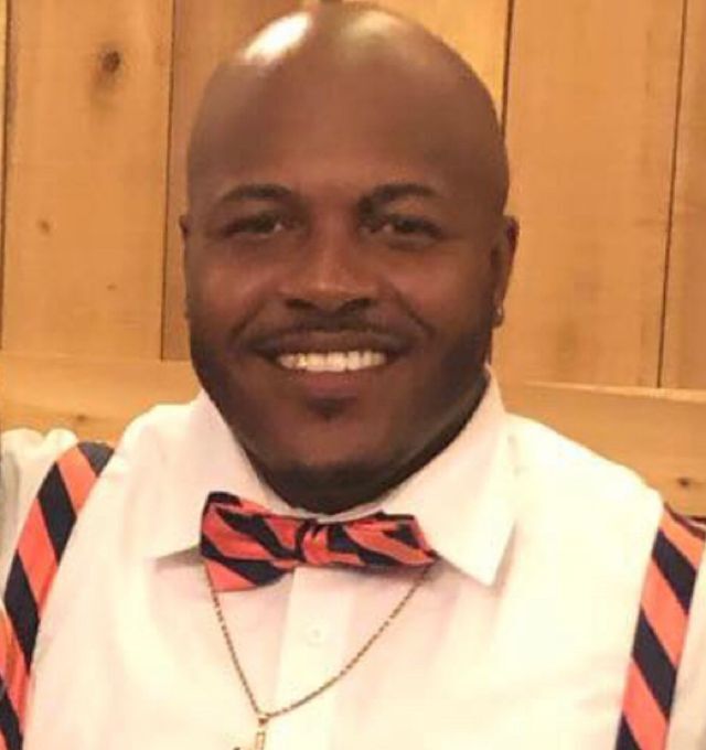 Kenneth (Kenny) Brown