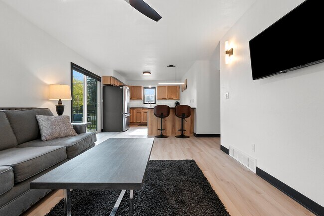 2804 W Spencer St, Appleton, WI 54914 - photo 7