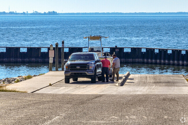 Fishing in Bonneau is availabe at the public boat launch.