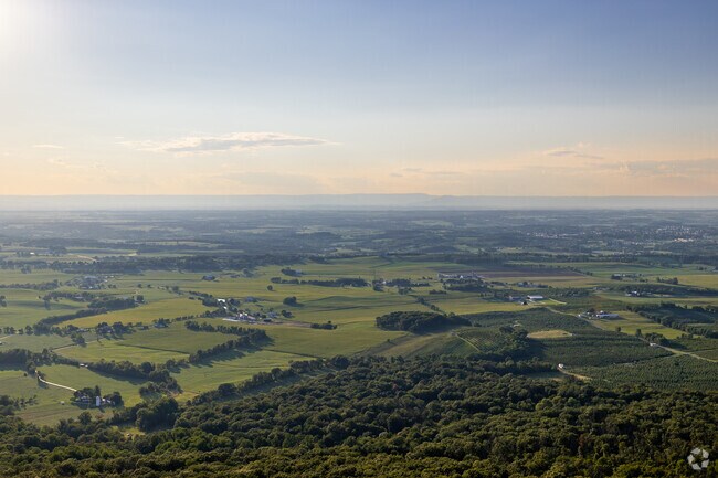 You'll never get over the views from High Rock Overlook, just a few miles from Mount Aetna.