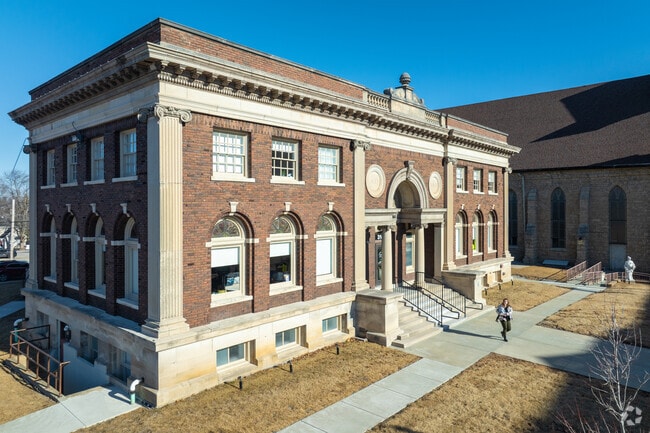 Freeport City Hall takes care of it's 23,000 residents located in the downtown area.