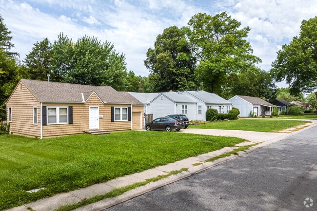 Ranch-style homes line some of the streets in the Downtown Overland Park neighborhood.
