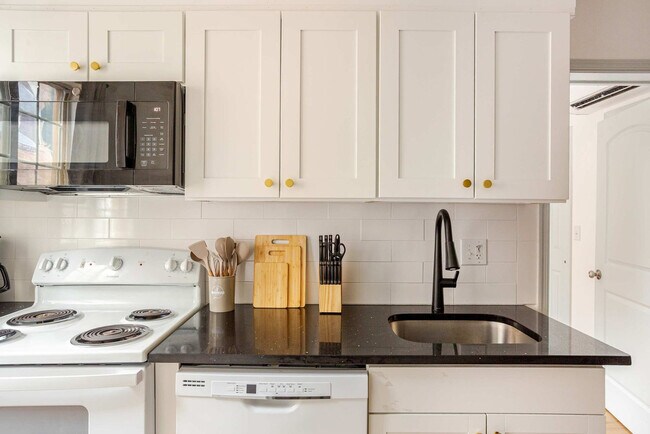 1384 Ridge Ave unit ID1314951P, Philadelphia, PA 19123 - photo 5