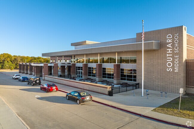 Students might attend Southard Middle School in Princeton.