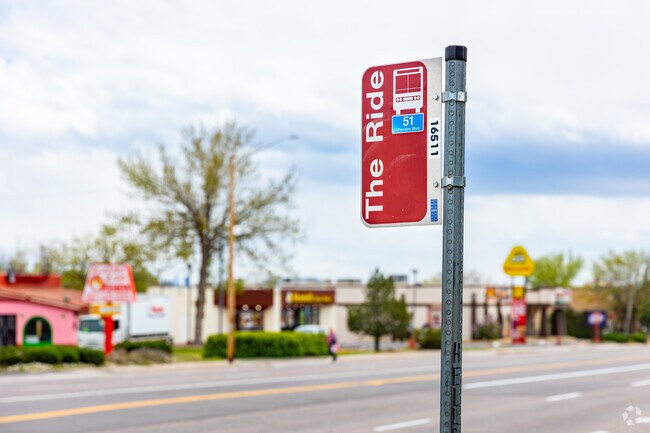 RTD busses run along the eastern border of Far Horizons.