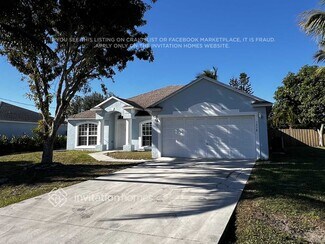 1978 SW Monterrey Ln, Port Saint Lucie, FL 34953