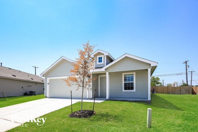 1923 Morse Way, San Antonio, TX 78227 - photo 2