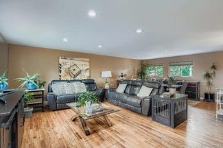 355 Gray St, Lakewood, CO 80226